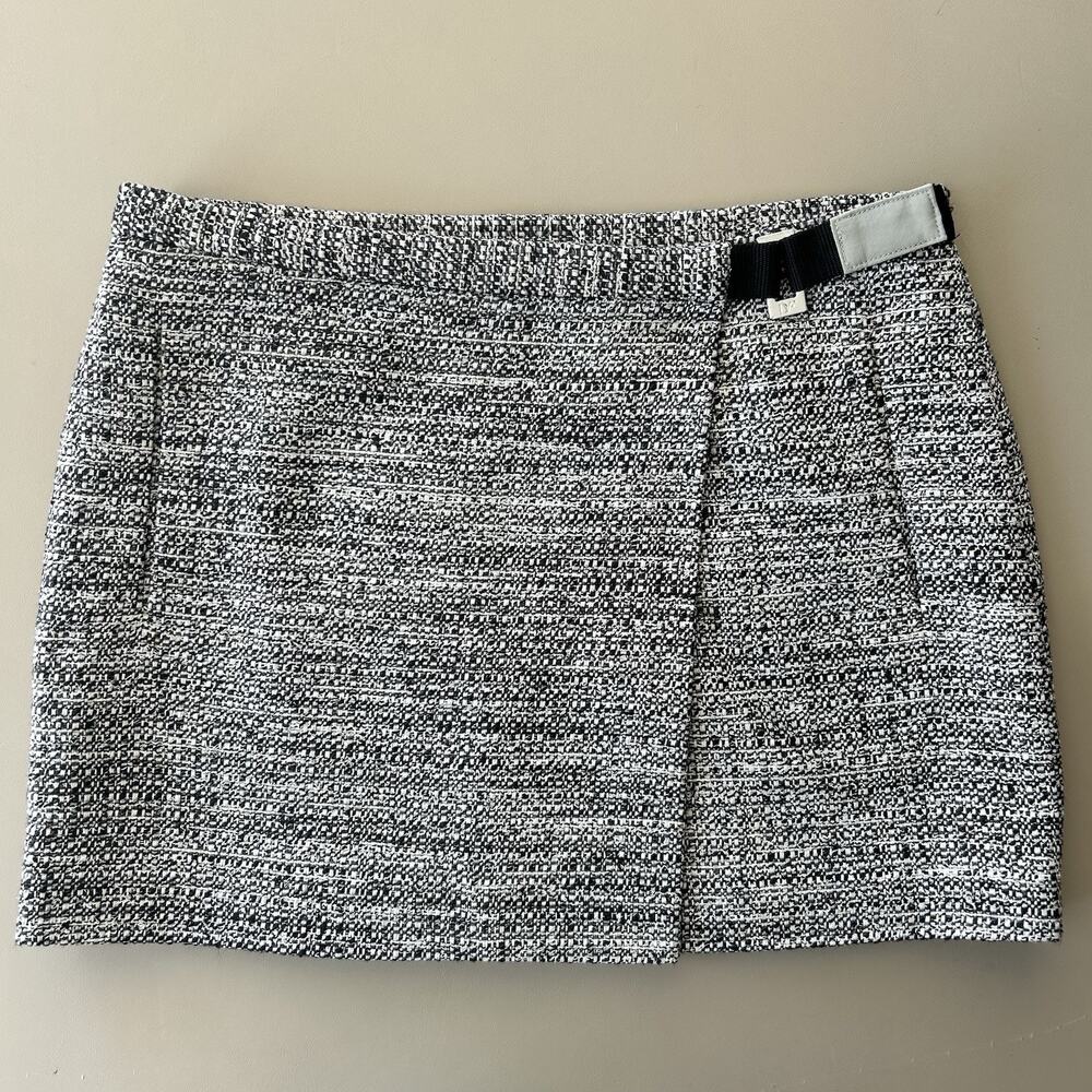 Diane Von Furstenberg Gray Tweed Lined Wrap Mini Skirt Women's Size 4